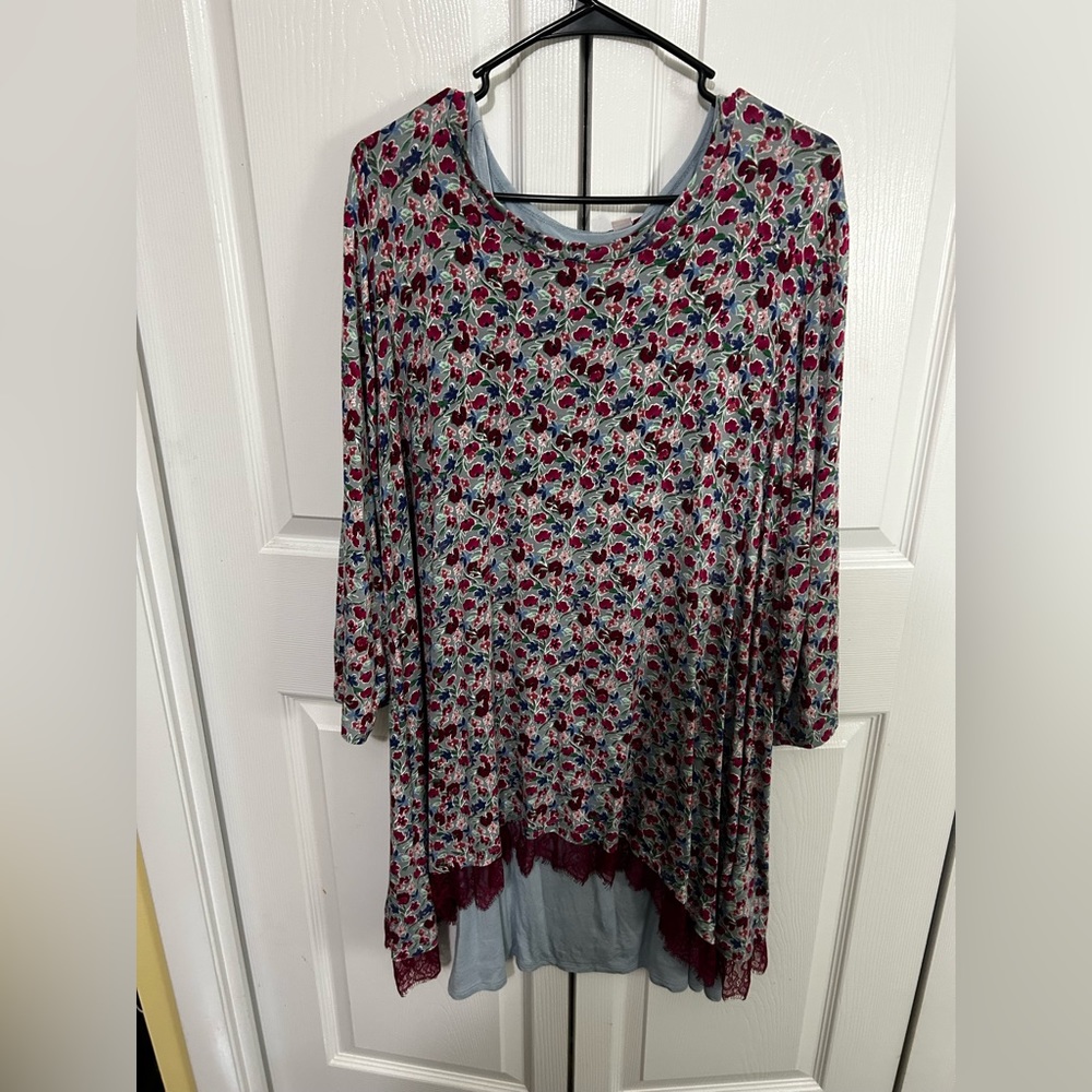 Logo by Lori Goldstein two piece top set FINAL PRICE